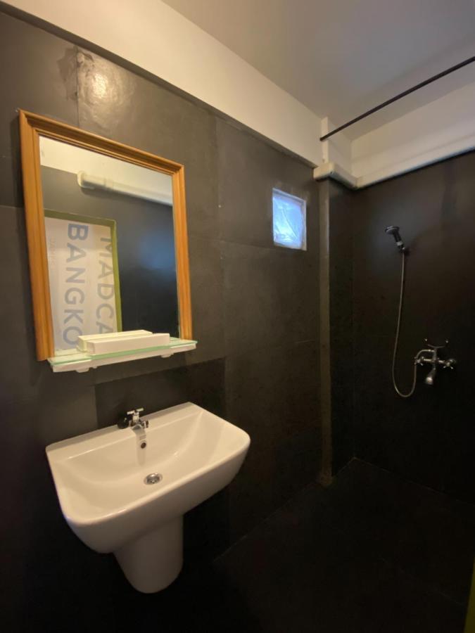 T-House Bkk 2Floors Near Bts With Swimming Pool And Free Wifi Hotel Bangkok Eksteriør billede